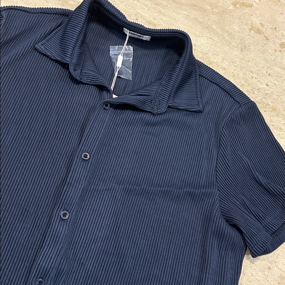 Mens Casual Wrinkle Free Shirts Short Sleeve Button Down Summer Stretch Dress M - Picture 3 of 3